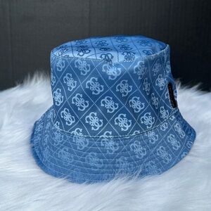 New GUESS Buckle Logo Hat